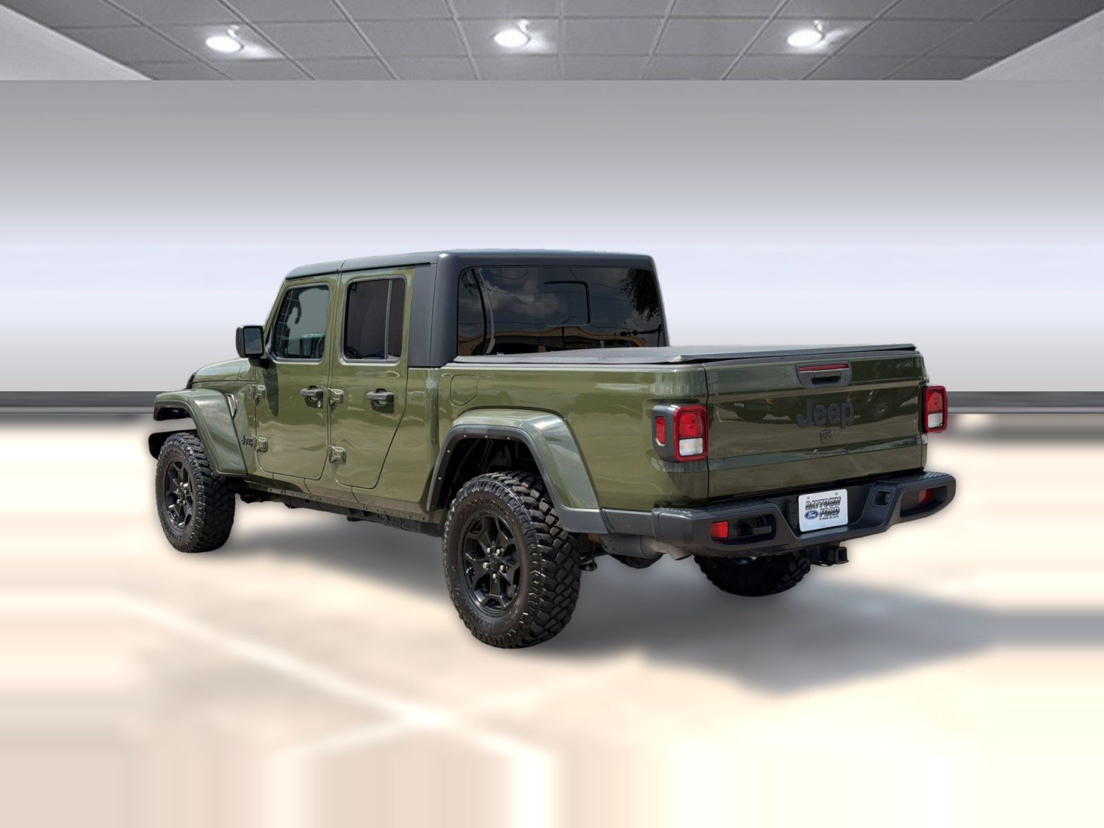 Used 2021 Jeep Gladiator Sport AWD/4WD image 3