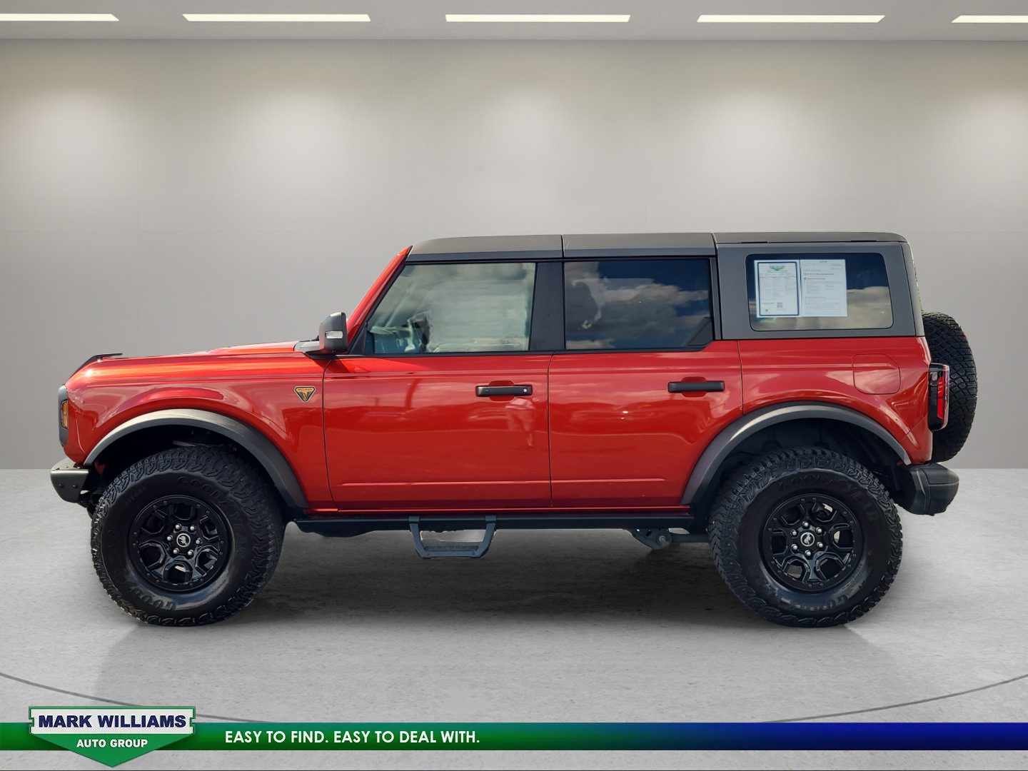 Certified 2024 Ford Bronco Badlands AWD/4WD image 7