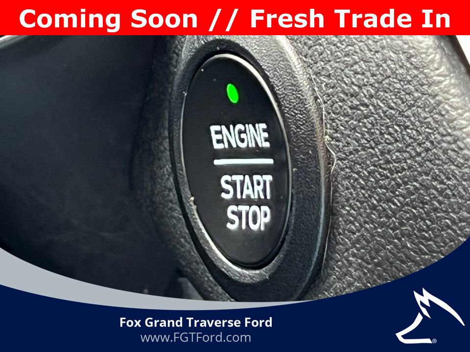 Certified 2022 Ford Escape SEL w/ SEL Stealth AWD Package image 30