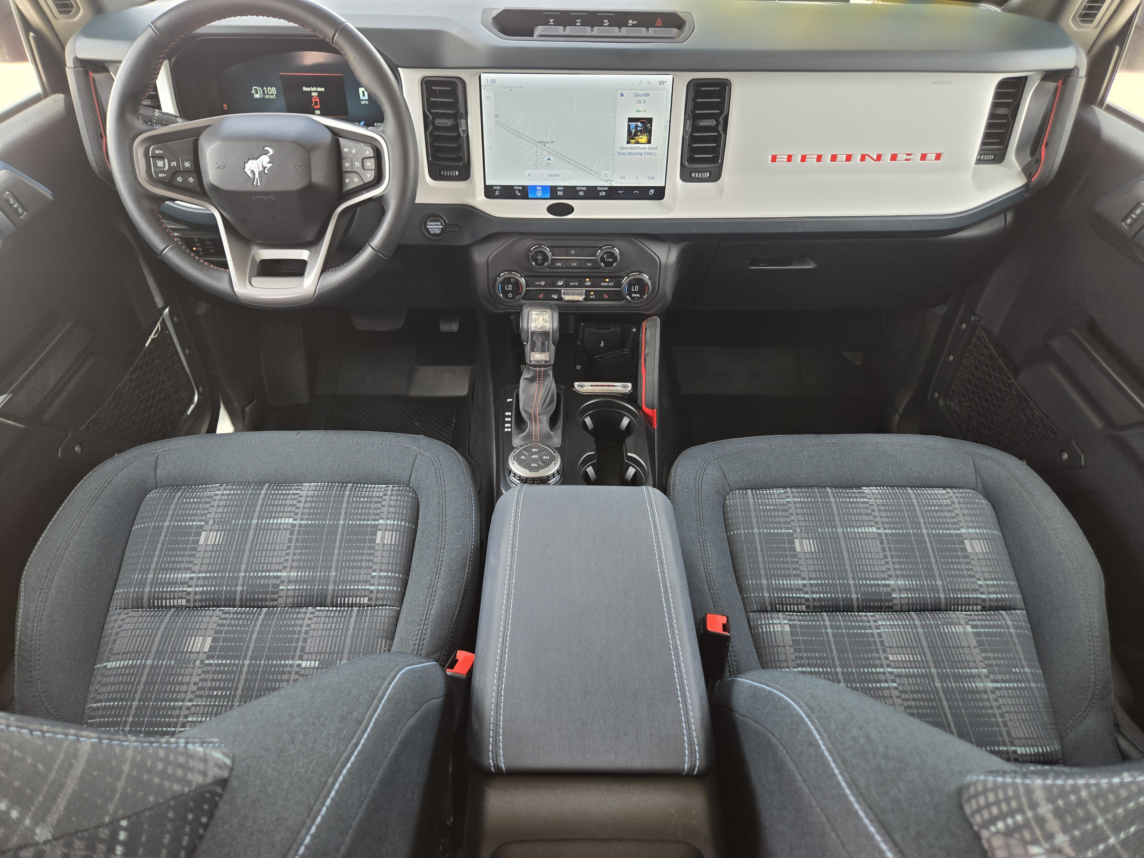 Certified 2025 Ford Bronco Heritage Edition AWD/4WD image 25
