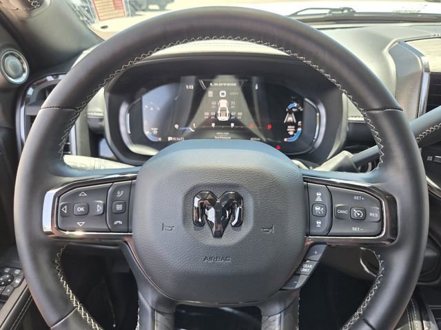 Used 2025 RAM 3500 Limited AWD/4WD image 28