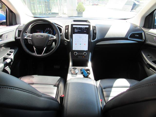Certified 2024 Ford Edge SEL w/ Convenience Package AWD/4WD image 25