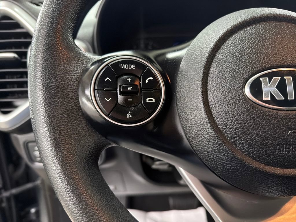Used 2020 Kia Soul LX image 20