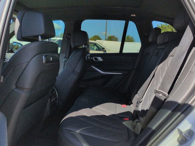 Used 2024 BMW X5 sDrive40i image 13