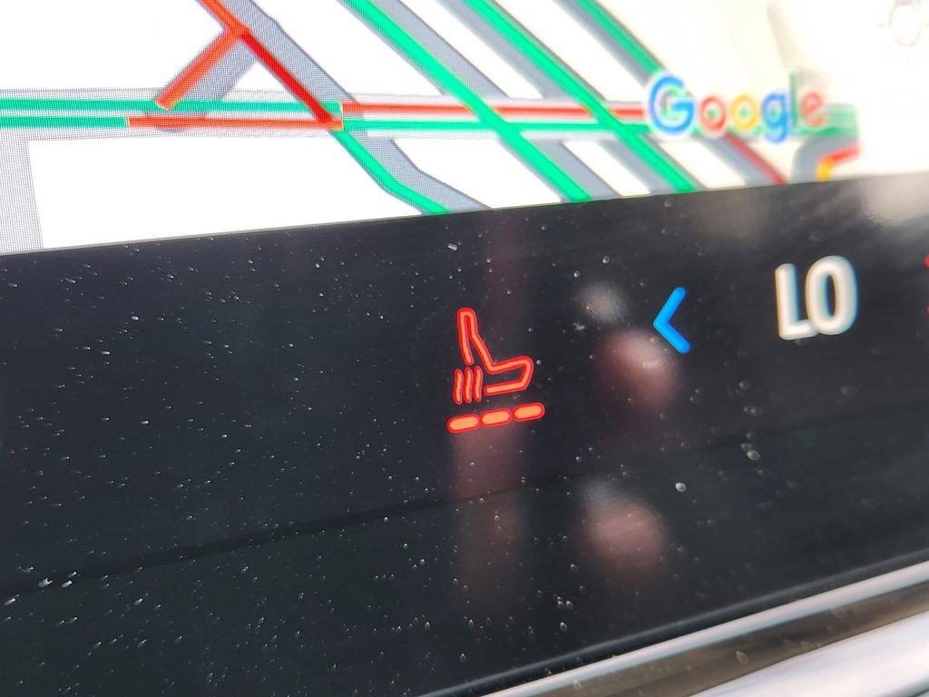 Certified 2025 Ford Expedition Active image 38