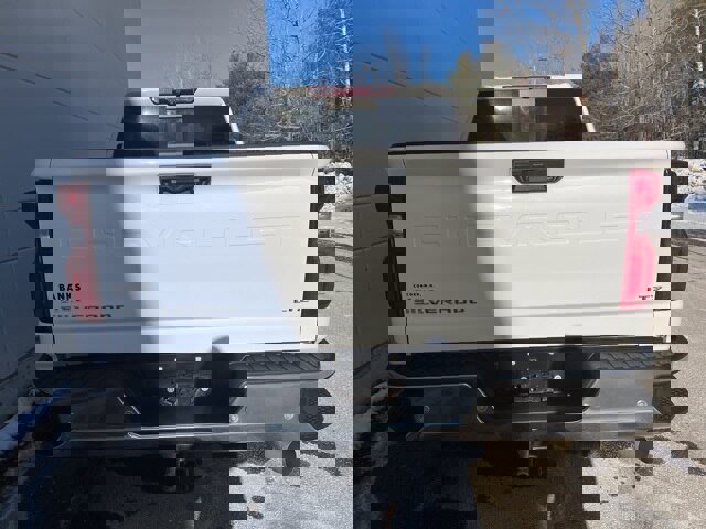 Used 2024 Chevrolet Silverado 2500 LTZ w/ LTZ Premium Package image 4