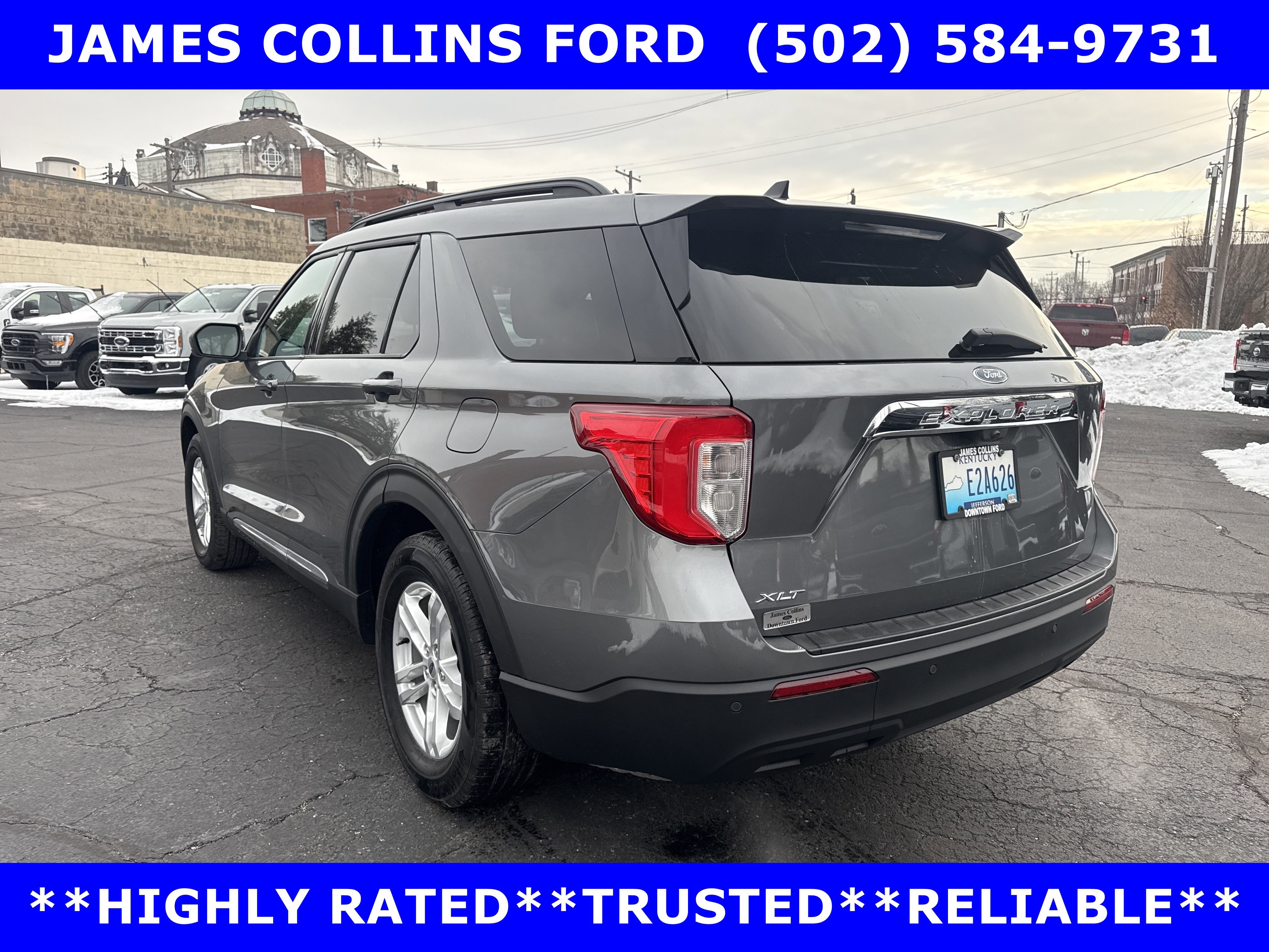 Certified 2023 Ford Explorer XLT RWD image 7