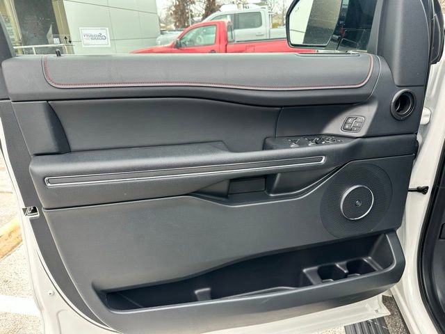 Certified 2022 Ford Expedition Limited image 37