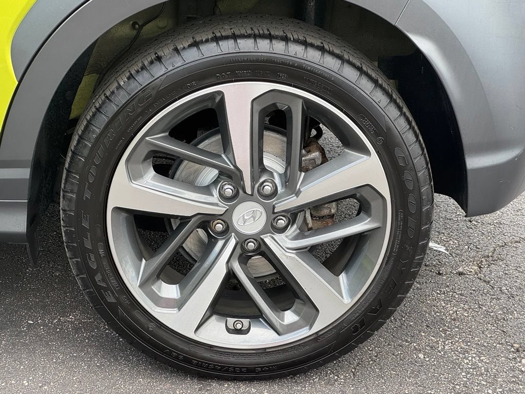 Used 2020 Hyundai Kona Ultimate AWD/4WD image 47