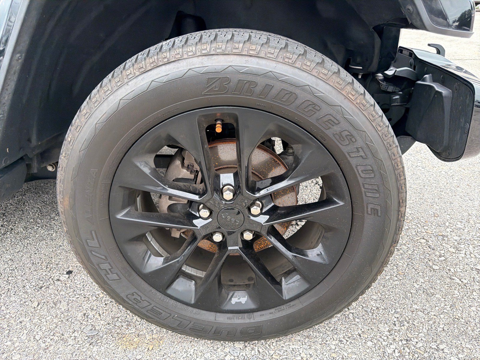 Used 2021 Jeep Gladiator Overland AWD/4WD image 4