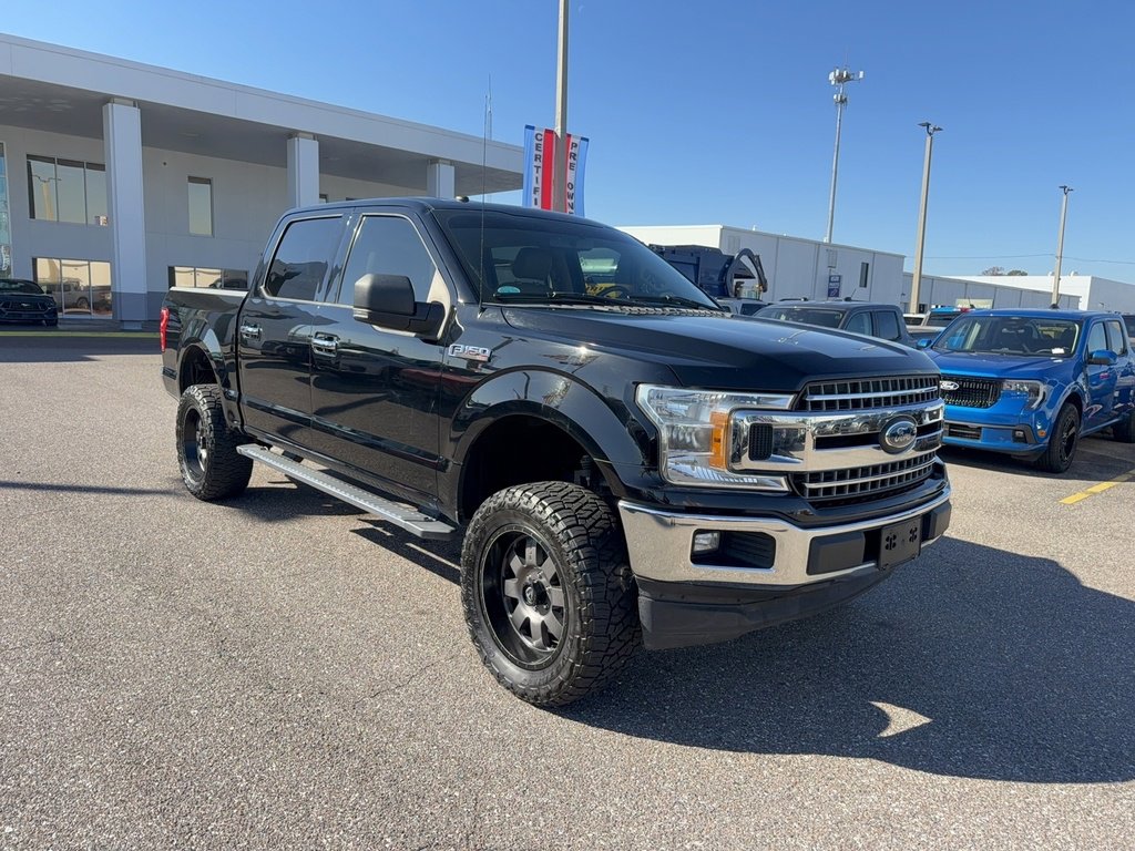 Certified 2018 Ford F150 XLT w/ Equipment Group 301A Mid image 4