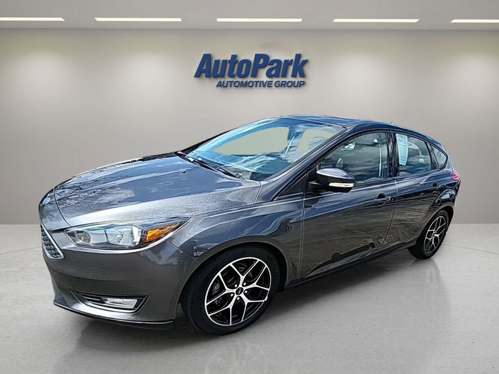 Certified 2018 Ford Focus SEL FWD image 3