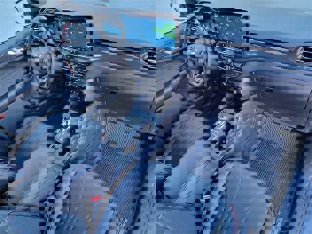 Certified 2025 Ford Escape ST-Line Elite w/ Premium Technology Package image 25