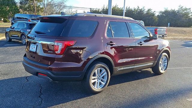 Certified 2019 Ford Explorer XLT w/ Class III Trailer Tow Package image 8