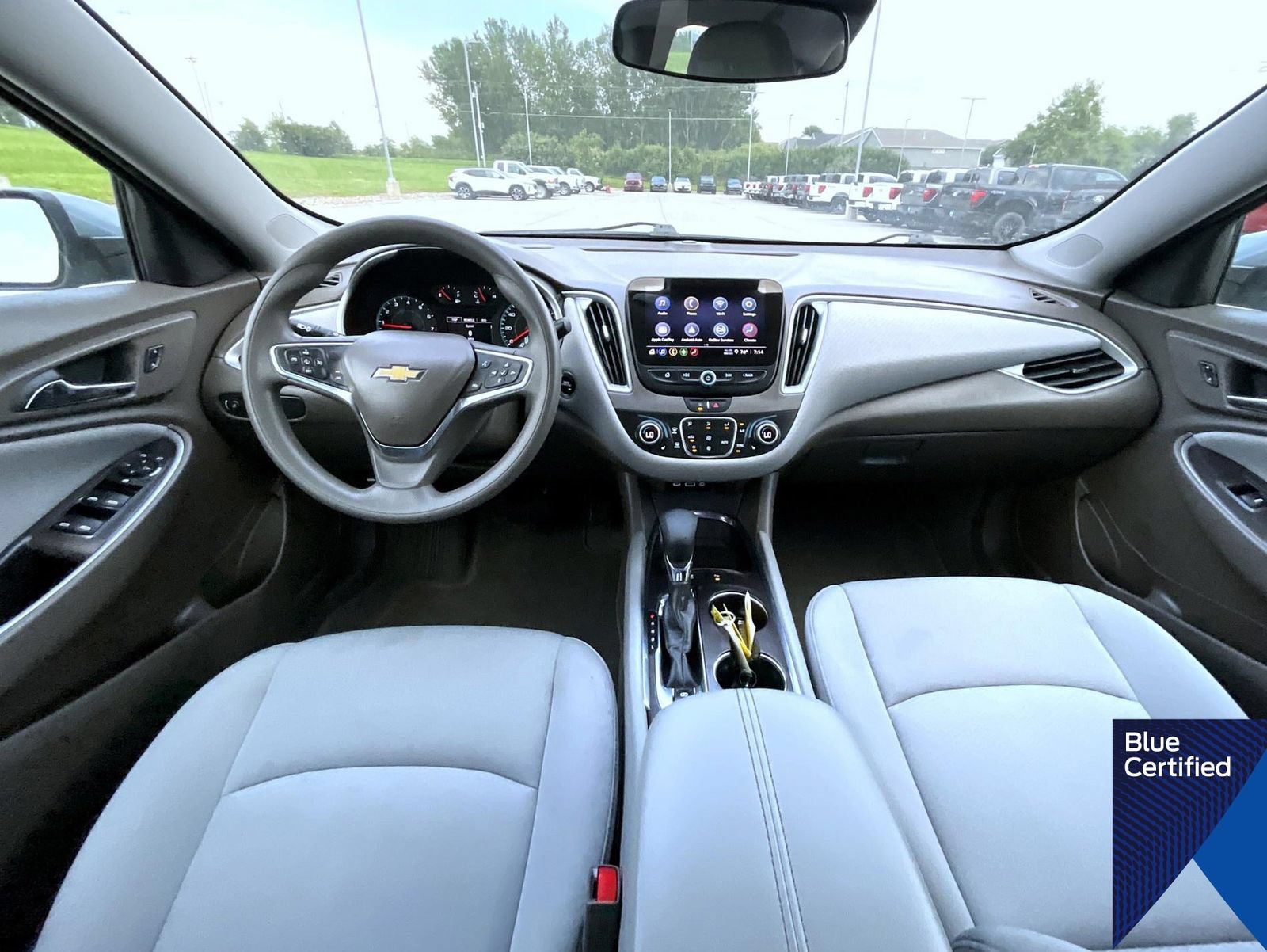 Used 2025 Chevrolet Malibu LT FWD image 13
