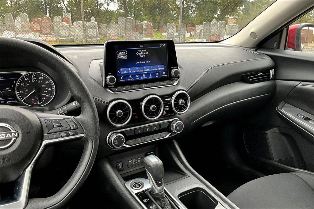 Used 2024 Nissan Sentra SV image 6