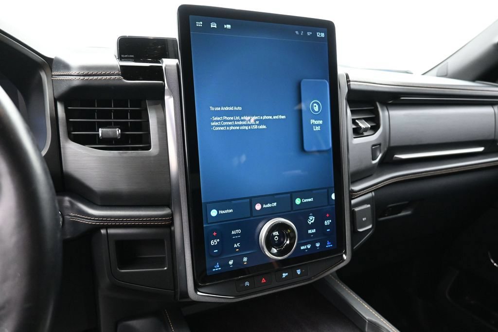 Certified 2022 Ford Expedition Platinum RWD image 9