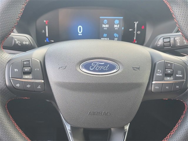 Certified 2025 Ford Escape ST-Line image 26