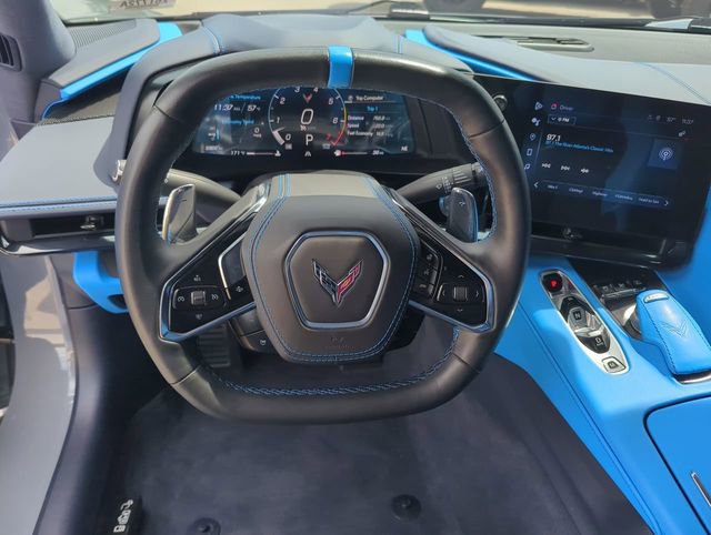 Used 2024 Chevrolet Corvette Stingray Premium Conv w/ Z51 Performance Package RWD image 16