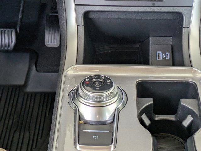 Certified 2024 Ford Edge SEL w/ Convenience Package image 16