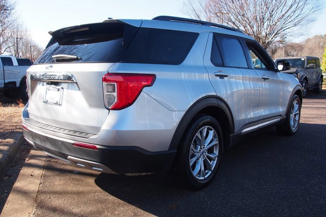 Certified 2024 Ford Explorer XLT w/ Equipment Group 202A image 5