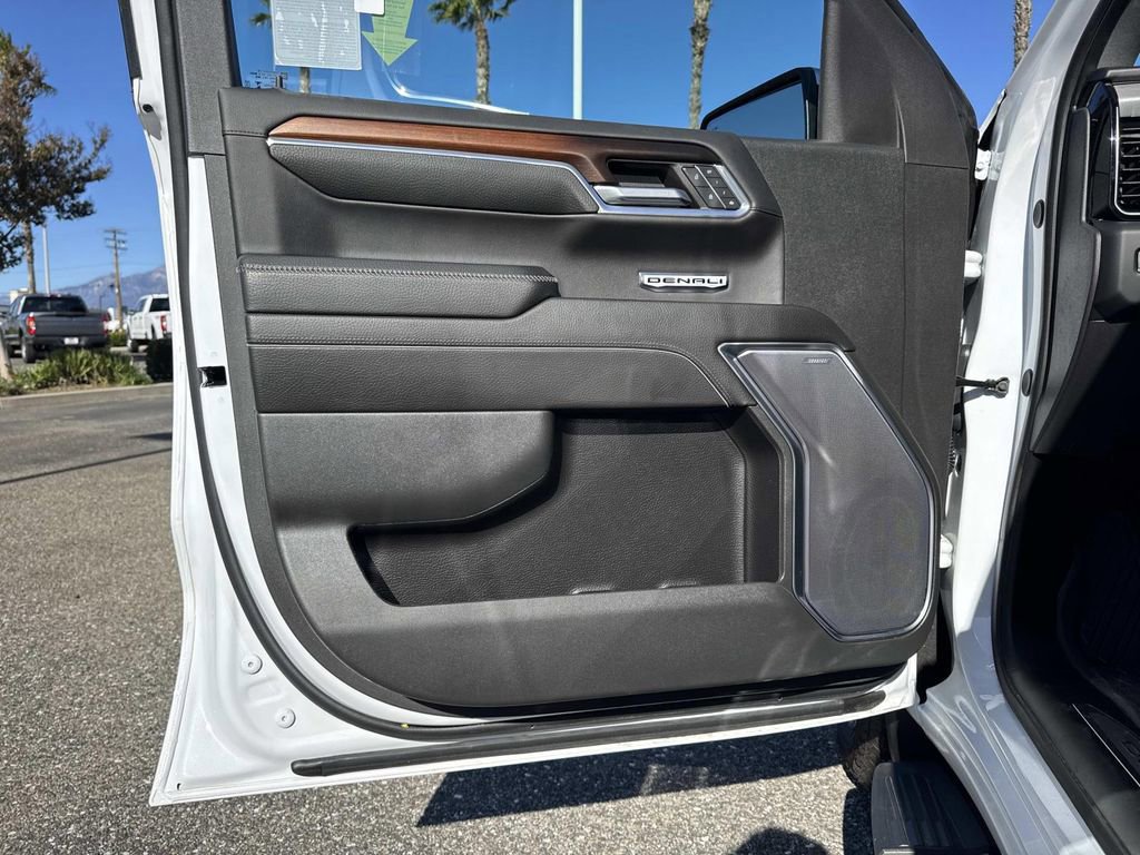 Used 2024 GMC Sierra 1500 Denali w/ Technology Package image 17