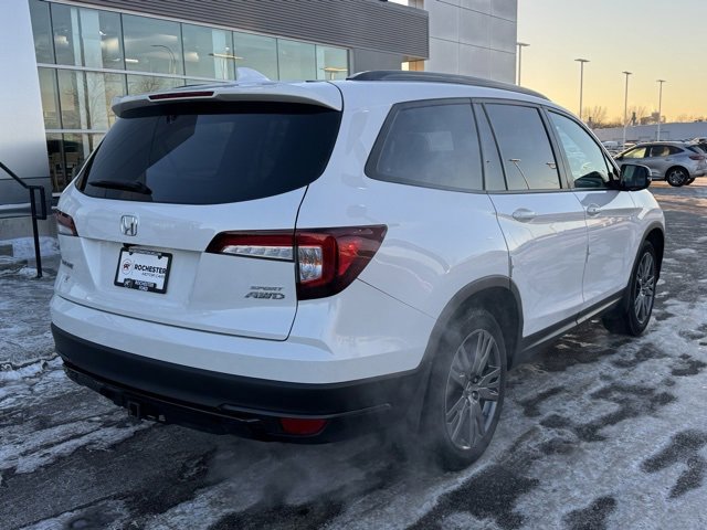 Used 2022 Honda Pilot Sport image 3