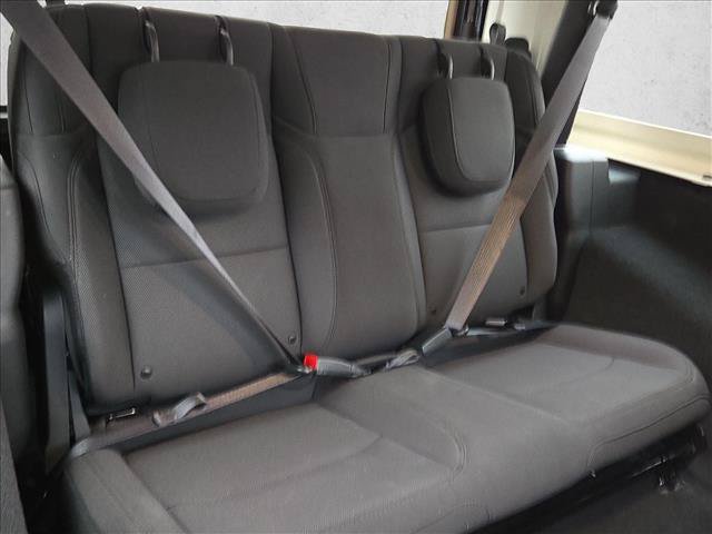 Used 2023 Jeep Wrangler Sport AWD/4WD image 18