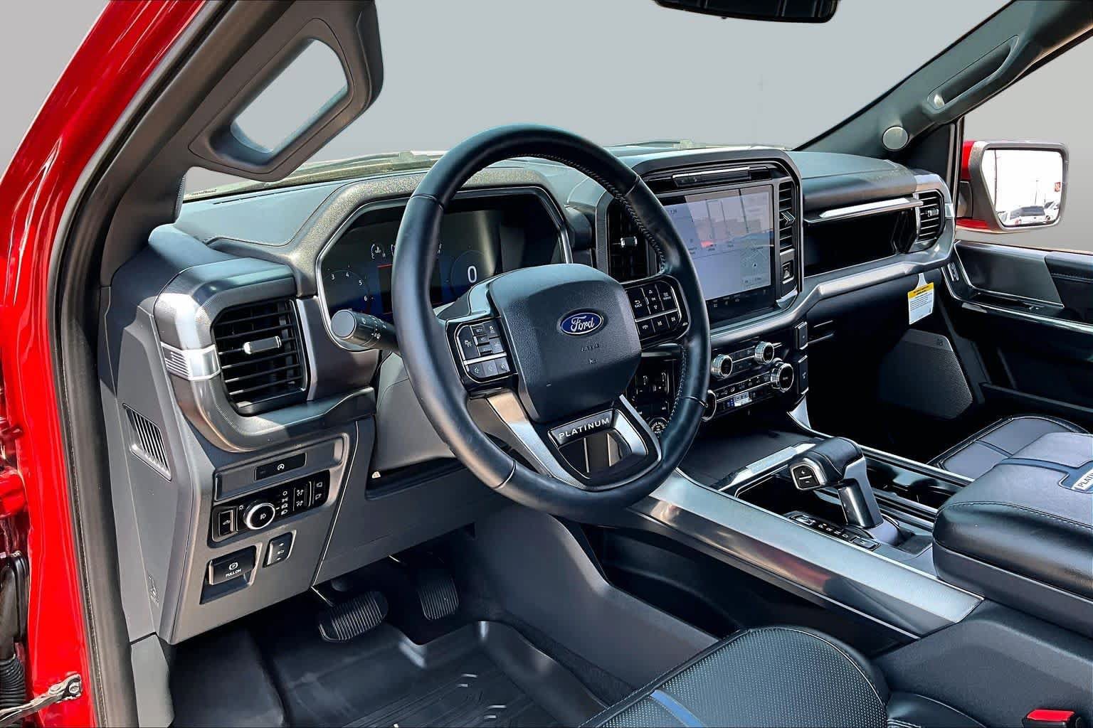Certified 2025 Ford F150 Platinum w/ FX4 Off-Road Package AWD/4WD image 17