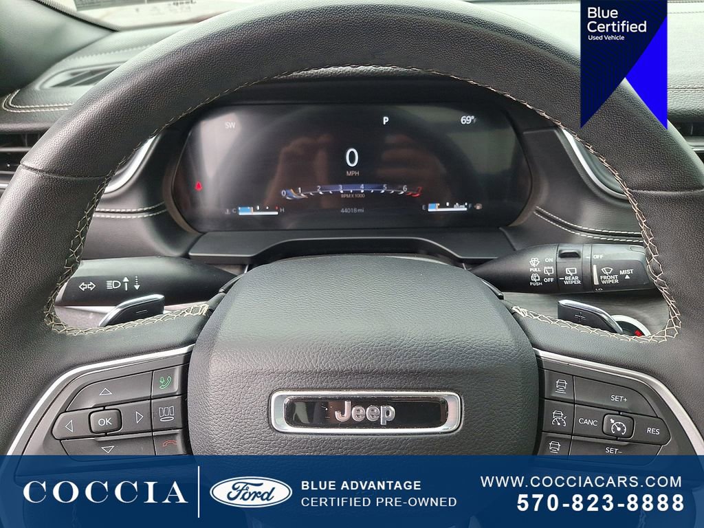 Used 2024 Jeep Grand Cherokee L Limited w/ Black Appearance Package AWD/4WD image 21