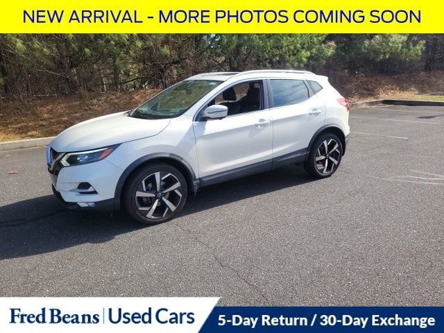 Used 2020 Nissan Rogue Sport SL w/ Premium Package image 8