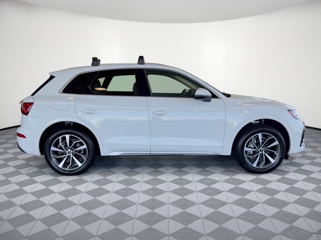 Used 2021 Audi Q5 2.0T Premium w/ Convenience Package AWD/4WD image 8