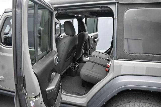 Used 2023 Jeep Wrangler Unlimited Sport AWD/4WD image 17