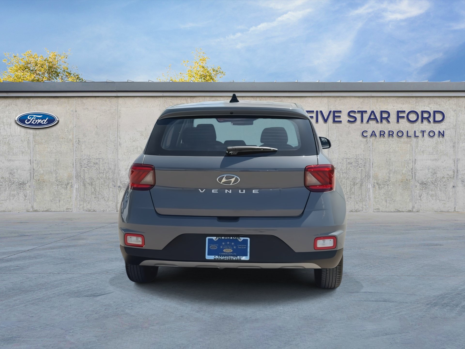 Used 2022 Hyundai Venue SE FWD image 7