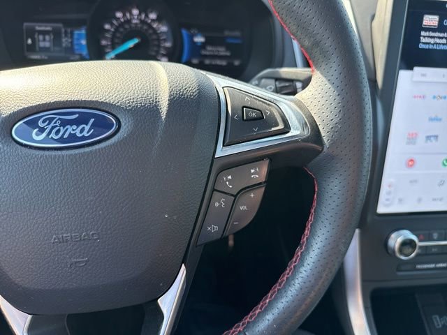 Certified 2024 Ford Edge ST-Line AWD/4WD image 23