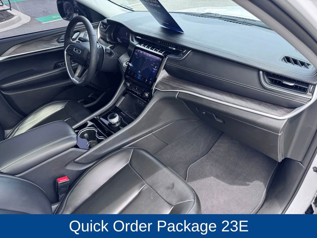 Used 2023 Jeep Grand Cherokee Limited RWD image 19