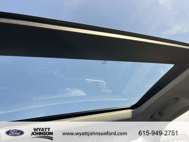 Certified 2023 Ford Explorer XLT w/ Equipment Group 202A AWD/4WD image 14