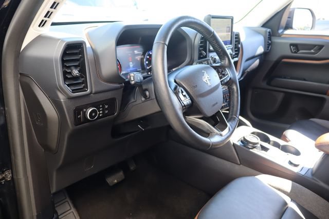 Certified 2023 Ford Bronco Sport Outer Banks w/ Tech Package AWD/4WD image 13