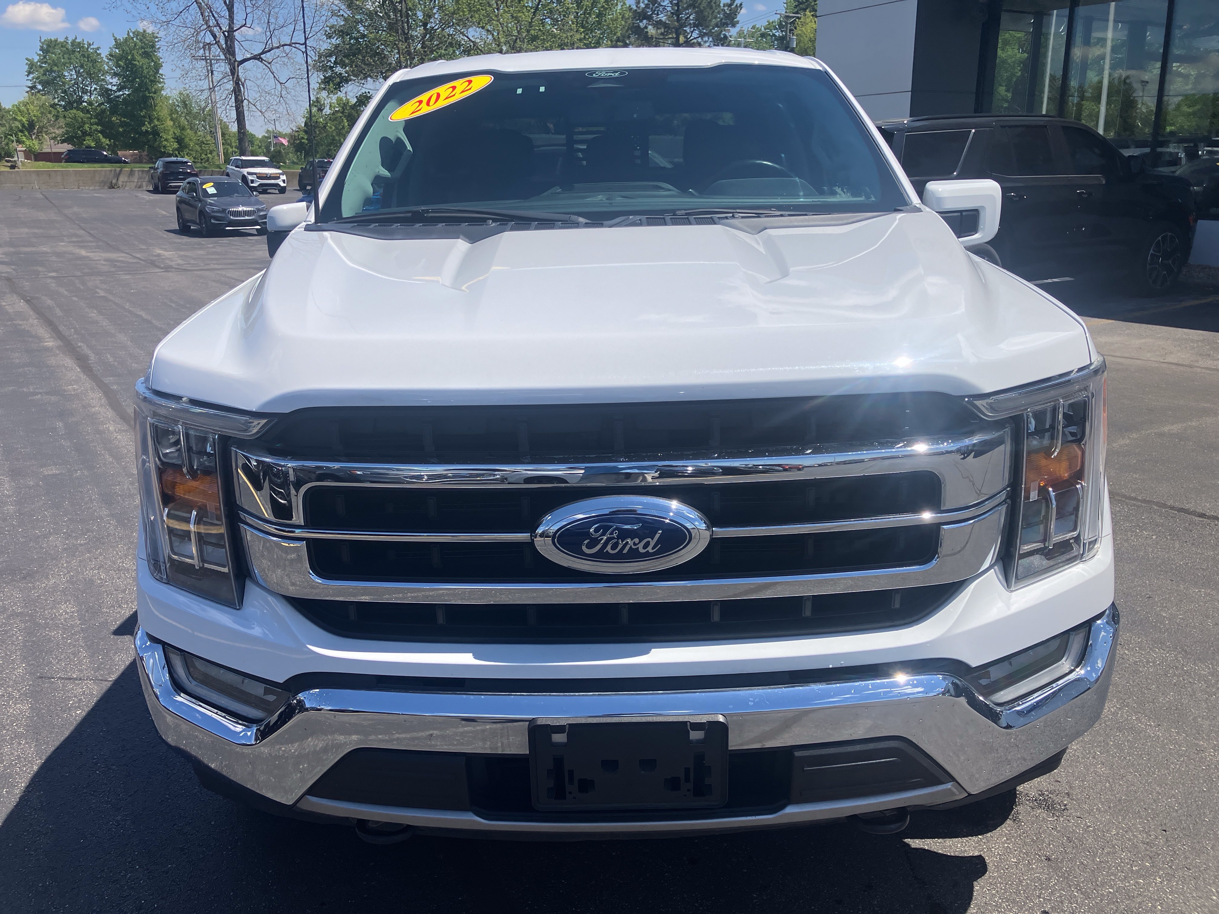Certified 2022 Ford F150 Lariat w/ Equipment Group 501A Mid AWD/4WD image 2