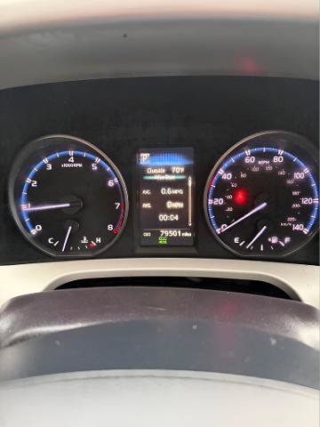 Used 2018 Toyota RAV4 XLE AWD/4WD image 26