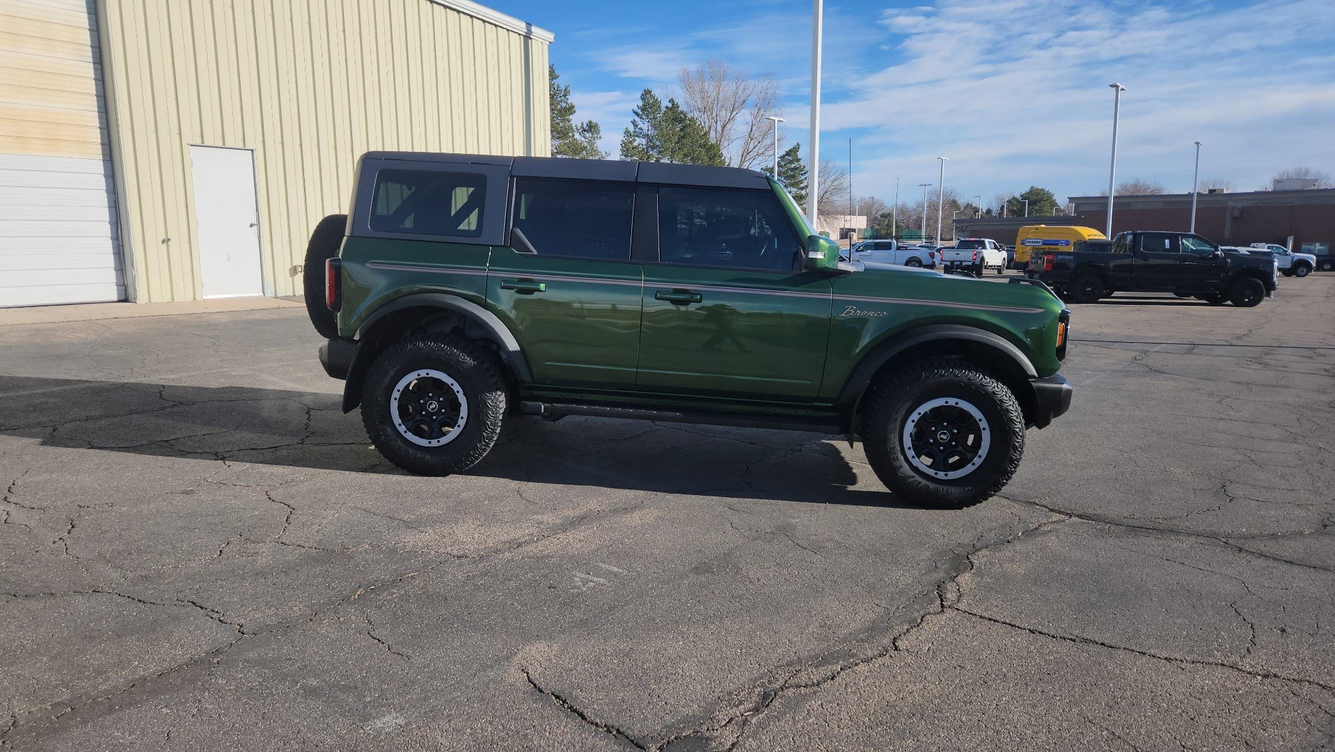Certified 2023 Ford Bronco Outer Banks w/ Sasquatch Package image 18