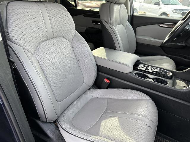 Used 2023 Honda Pilot Elite image 16