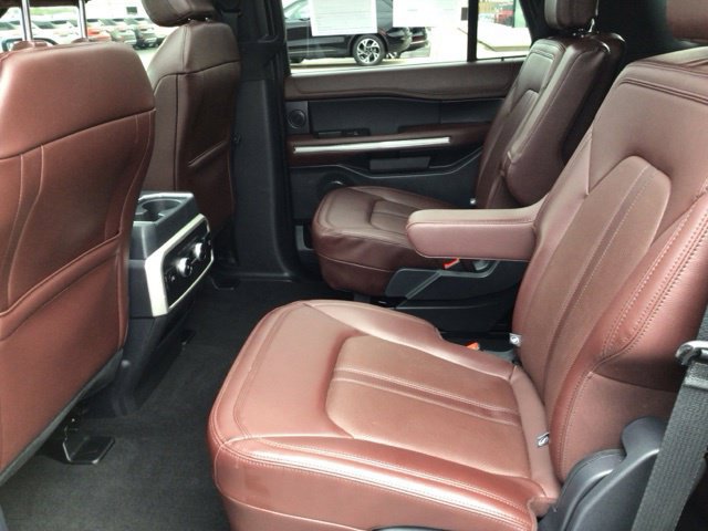 Certified 2024 Ford Expedition Limited AWD/4WD image 28