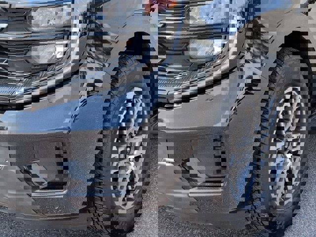 Certified 2025 Ford Expedition Active image 10