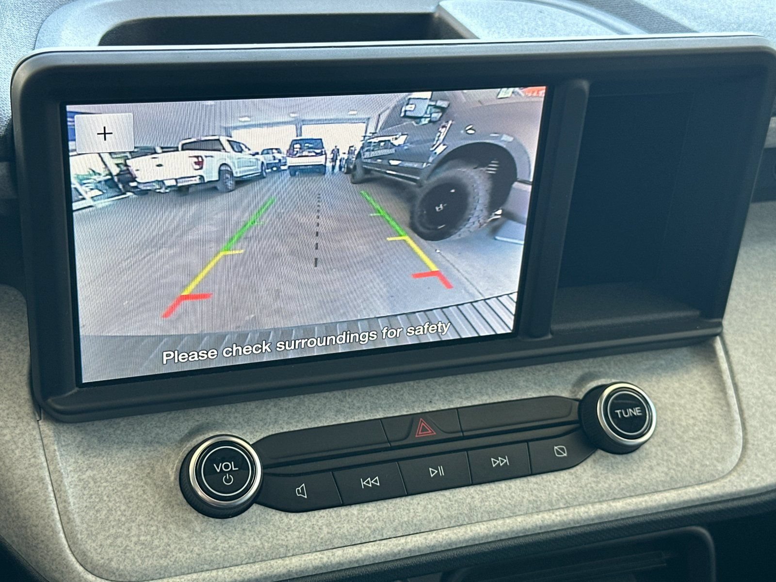 Certified 2022 Ford Maverick XLT FWD image 17