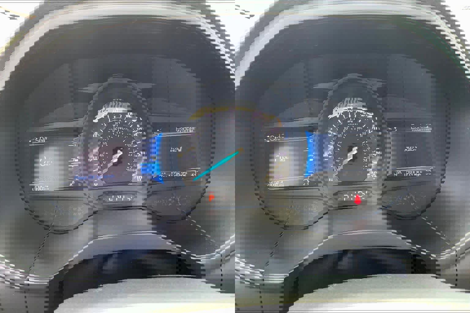 Certified 2024 Ford Edge Titanium image 25