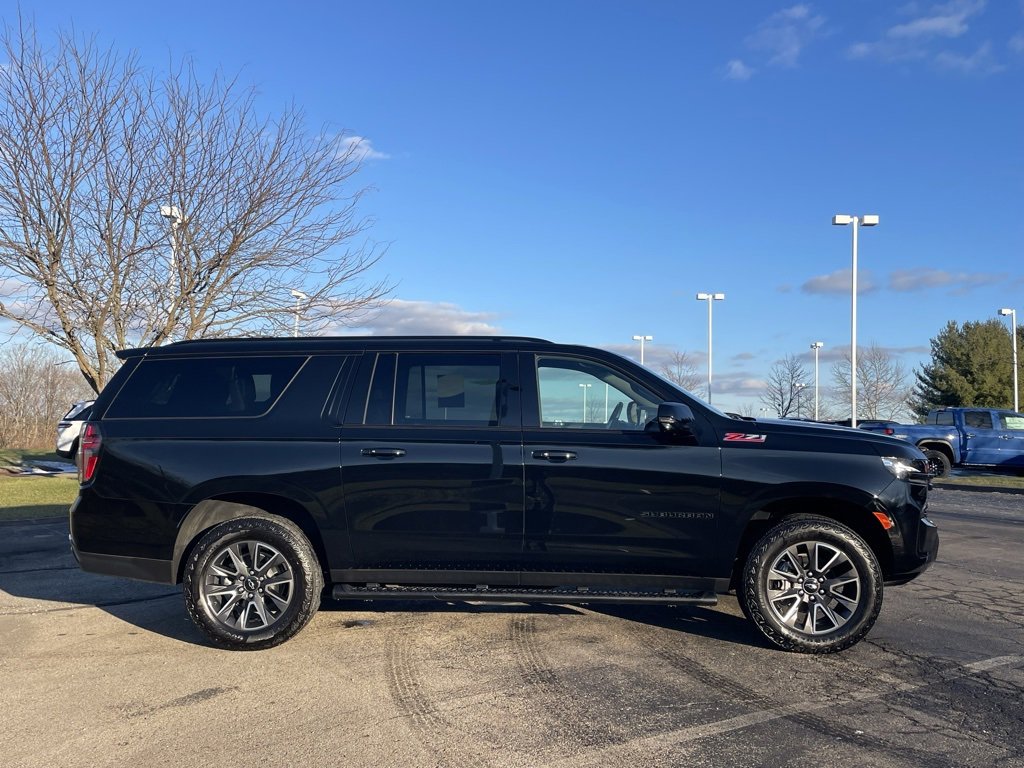 Used 2024 Chevrolet Suburban Z71 w/ Luxury Package video 2