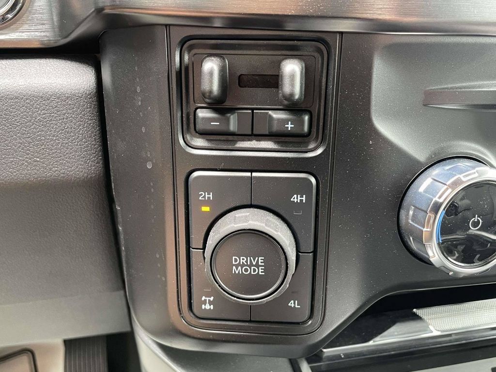 Certified 2024 Ford F250 Lariat w/ Lariat Ultimate Package AWD/4WD image 25