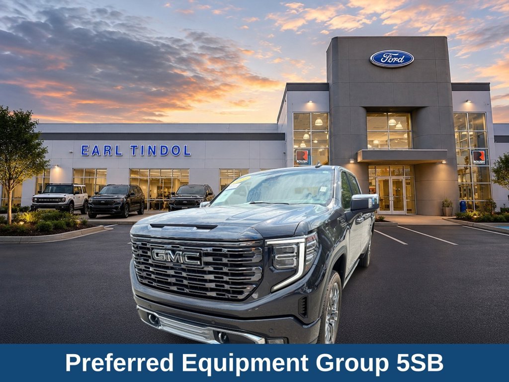 Used 2023 GMC Sierra 1500 Denali Ultimate AWD/4WD image 3