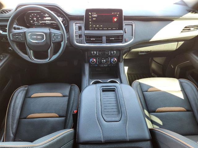 Used 2024 GMC Yukon AT4 w/ Technology Package AWD/4WD image 25
